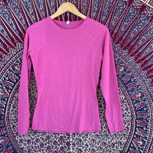 stori. Fitted Long Sleeved Top Workout Athleisure Size 6 Hot Pink